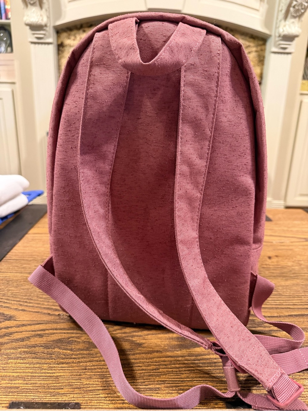 A22 - Herschel Supply Company Pink Small Backpack - Picture 3 of 6